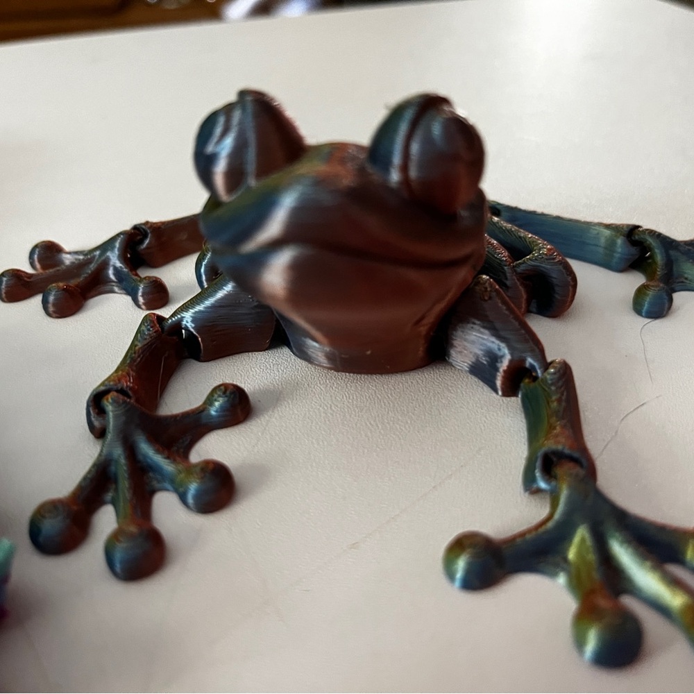 Multicolor Dragon & Frog Articulated Figure Set Vibrant Green, Gold, Blue - Picture 3 of 5